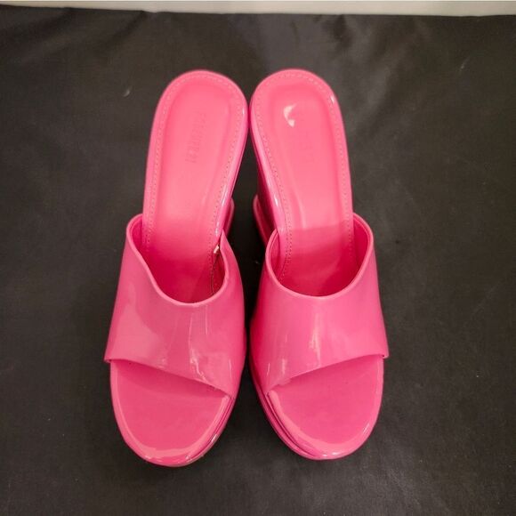 BRAND NEW FOREVER OPEN-TOE PLATFORM BLOCK-HEEL SANDAL - Picture 3 of 16